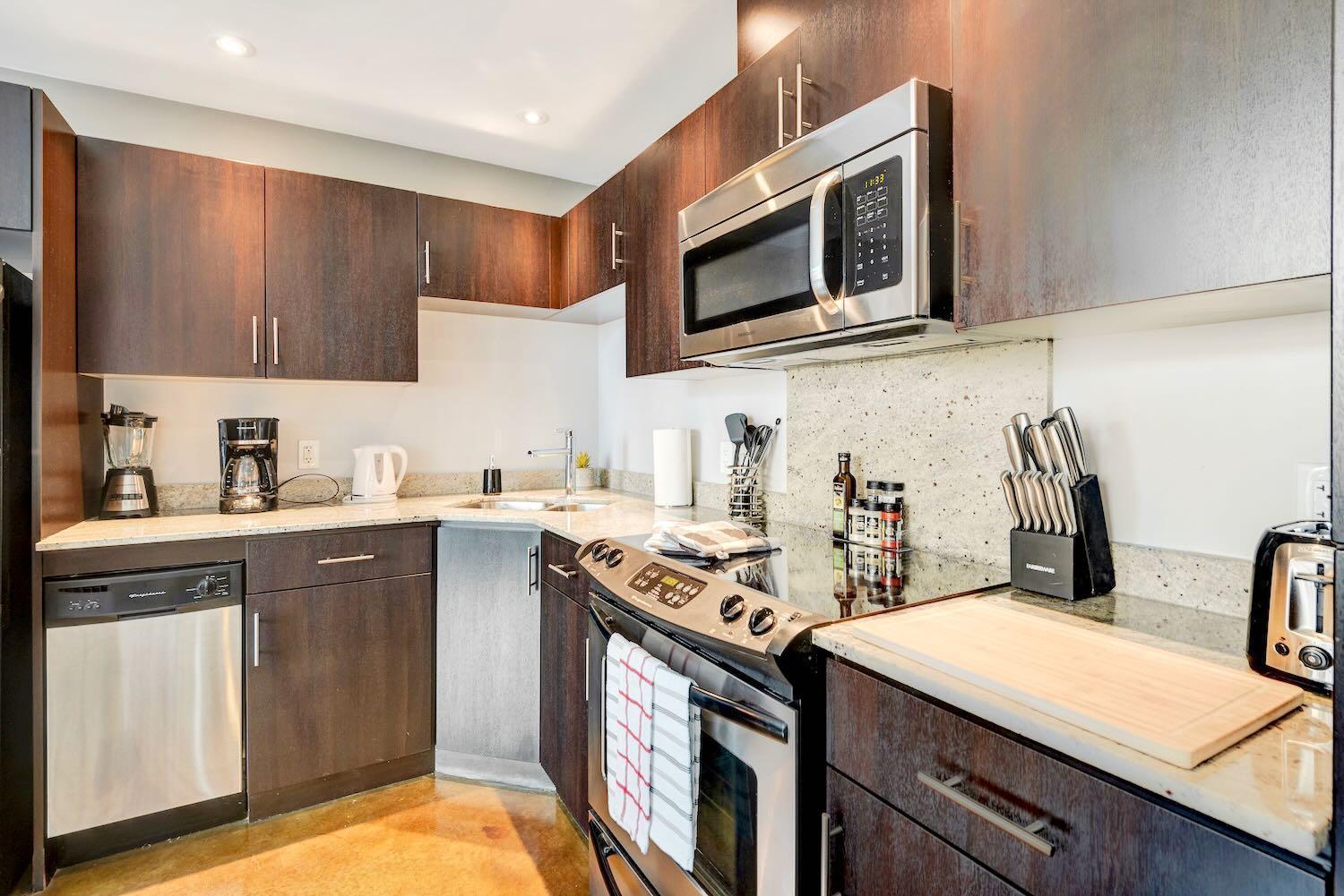Modern 2Br Condo - King Bed - Downtown City Views YYC Exterior foto